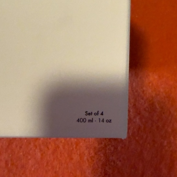 Le Creuset set of 4 classic stoneware mugs in Cerise (orange) NWT - Picture 3 of 9